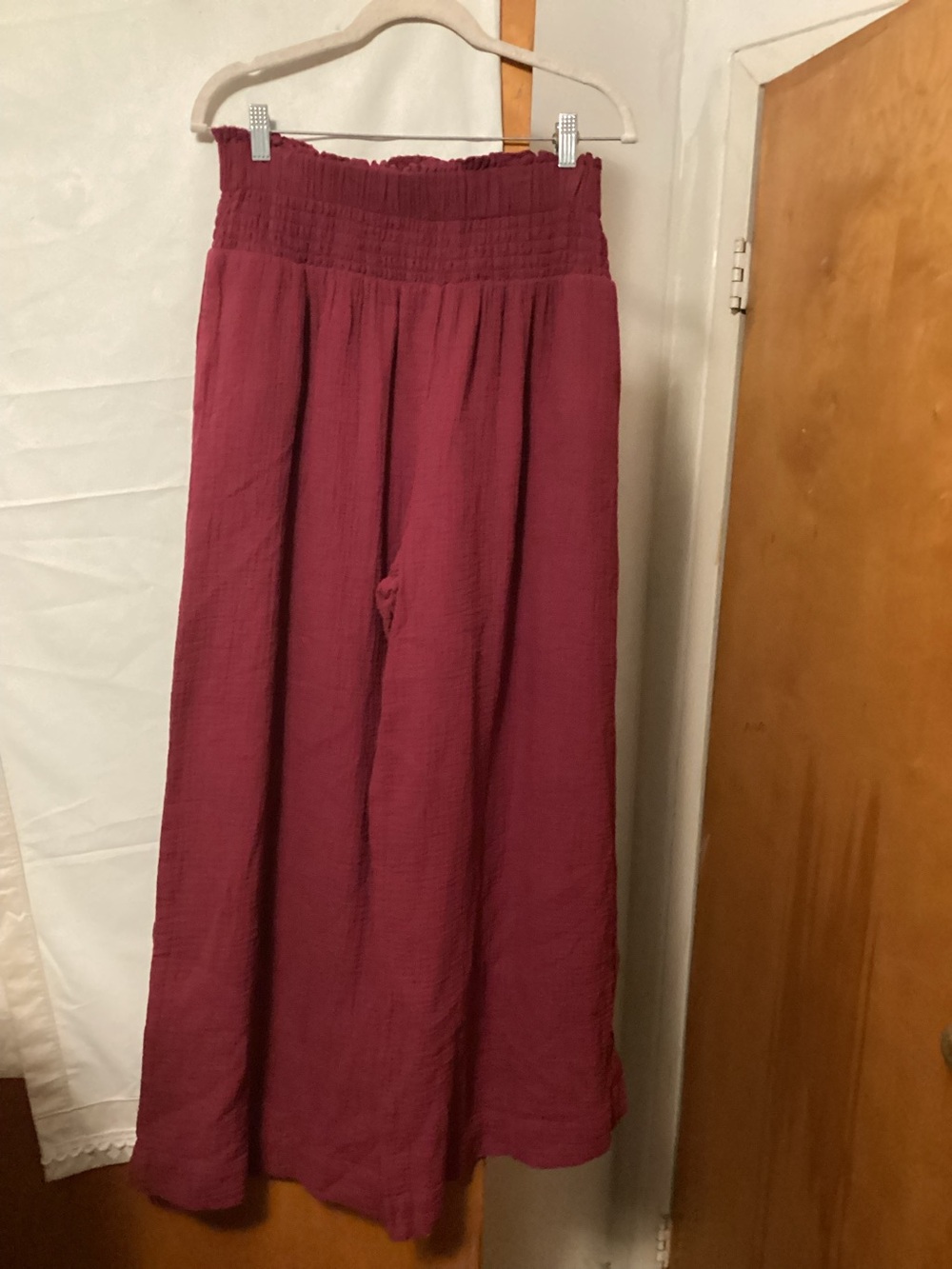 Anthropologie gauzy  boho resort wear pull on wide leg pants SZ M